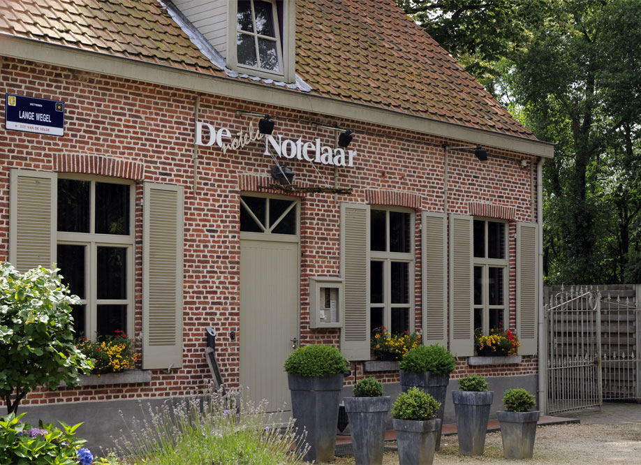 Restaurant De Noteloze Notelaar in Wetteren